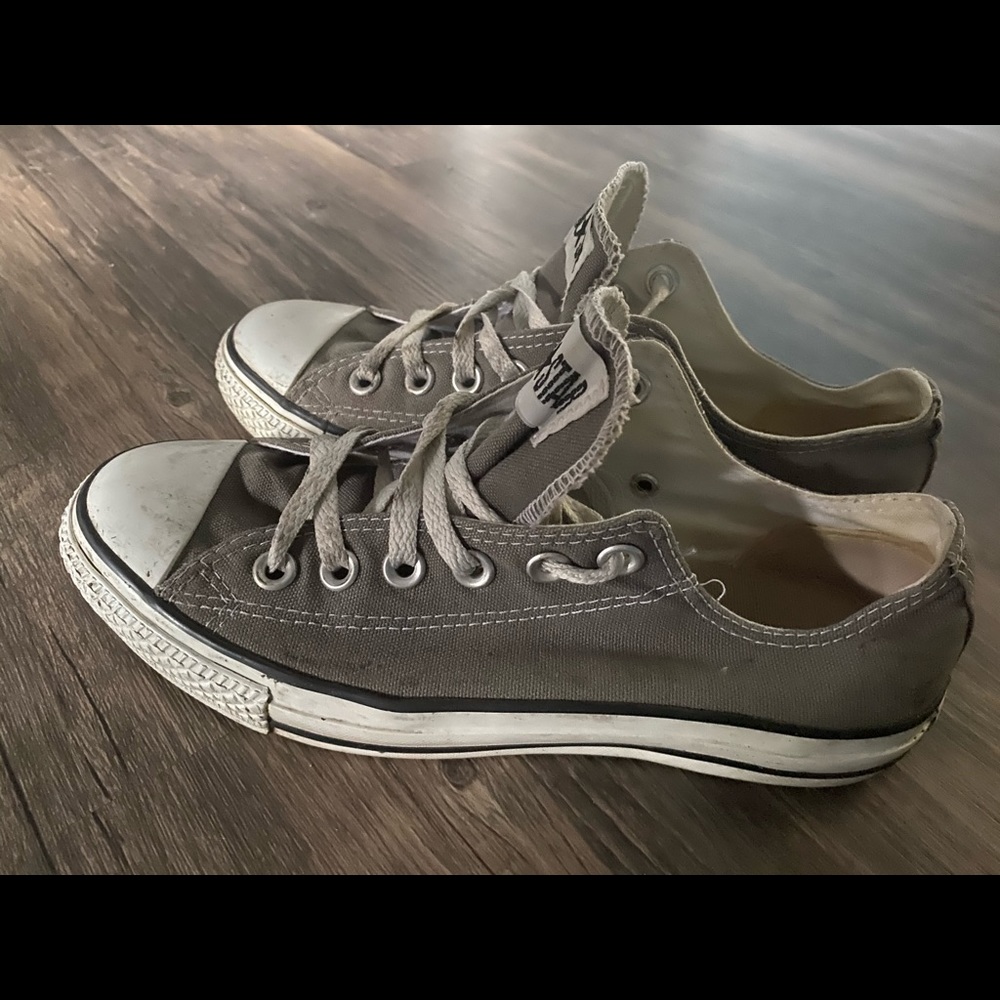 Converse - Picture 2 of 4